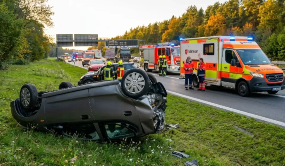 Verkehrsunfall A3 bei Rohrbrunn: Zwei Totalschäden, kurzzeitige Vollsperrung verkehrsunfall a3